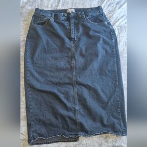 Universal Thread High-Rise Denim Pencil Skirt - Dark Blue (NWOT)